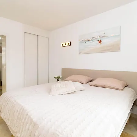 Espanatour Recoleta 21